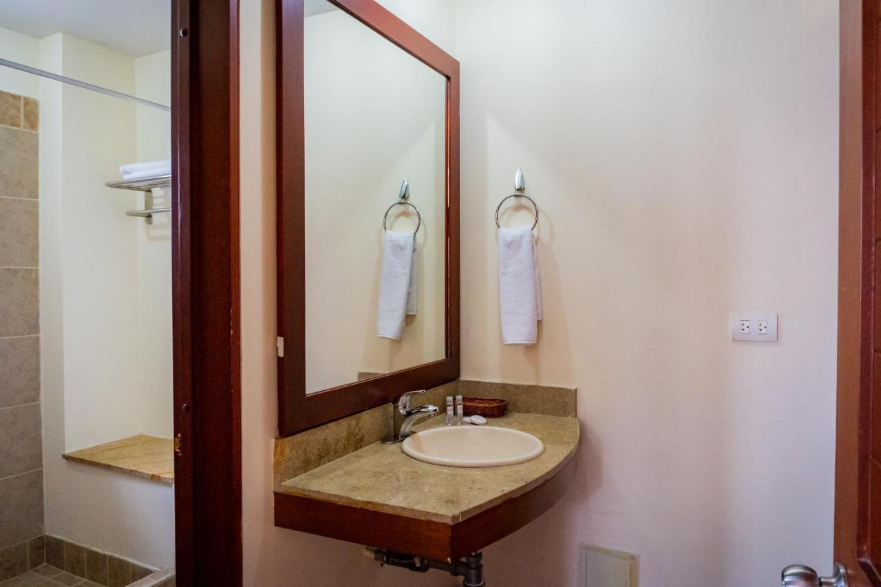 Hotel Penon Suites Girardot Eksteriør bilde