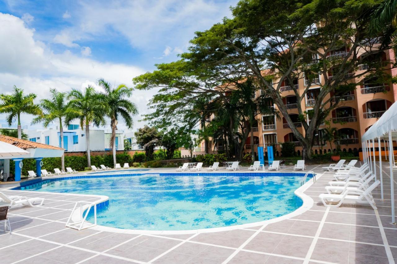 Hotel Penon Suites Girardot Eksteriør bilde