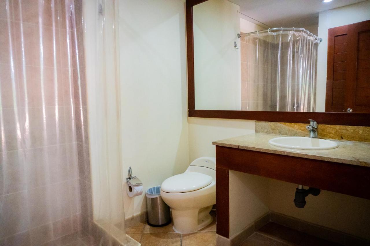 Hotel Penon Suites Girardot Eksteriør bilde