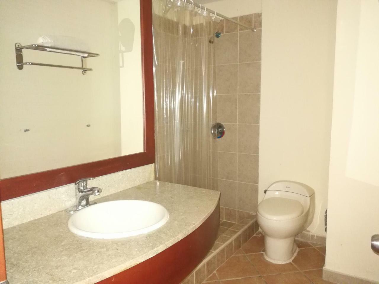 Hotel Penon Suites Girardot Eksteriør bilde
