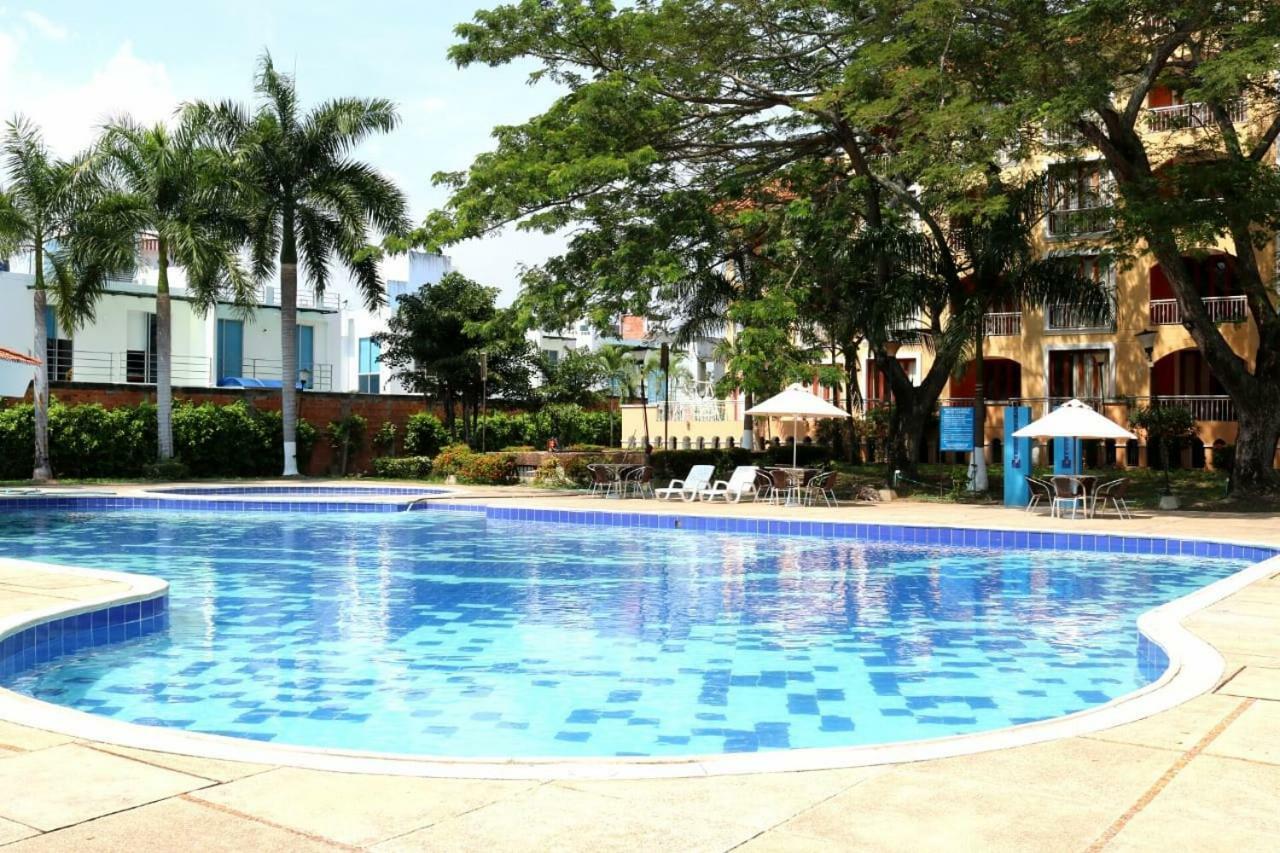 Hotel Penon Suites Girardot Eksteriør bilde
